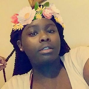 Meet your Posher, Charnelle